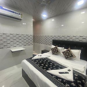 Hotel O Sai Residency